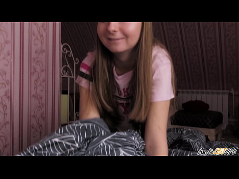 ❤️ Blondie zuigt haar BFF's diep en krijgt Cum in haar mond ❌ Russian porno at nl.nastypornpics-com.ru